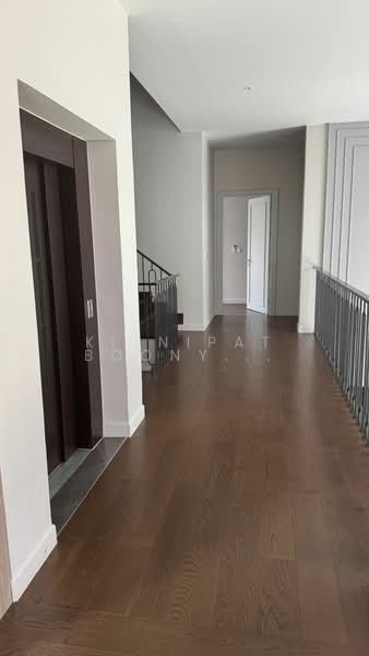 Malton Gates Krungthep Kreetha, Bangkok, Srinakarin-Romklao Road (New Krungthep Kreetha), Saphan Sung, Saphan Sung, Bangkok, 5 Bedrooms, 570 sqm, Single Detached House For Rent, by Kitnipat Boonyadhammakul, 500247995 - DDproperty.com