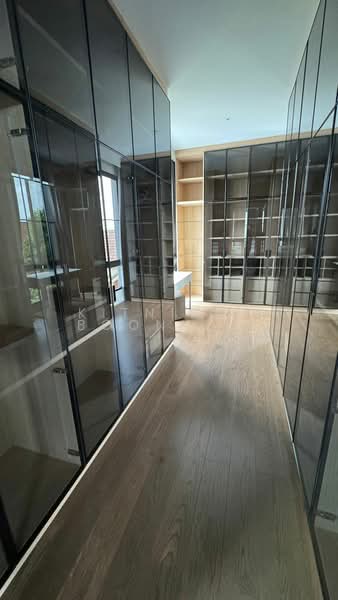 Malton Gates Krungthep Kreetha, Bangkok, Srinakarin-Romklao Road (New Krungthep Kreetha), Saphan Sung, Saphan Sung, Bangkok, 5 Bedrooms, 570 sqm, Single Detached House For Rent, by Kitnipat Boonyadhammakul, 500247995 - DDproperty.com