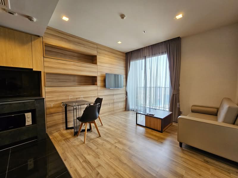 The Line Jatujak-Mochit, Bangkok, Phaholyothin Road, Jom Phon, Chatuchak, Bangkok, 1 Bedroom, 41 sqm, Condo For Sale, by Pattaporn Yongsungnone, 500248006 - DDproperty.com