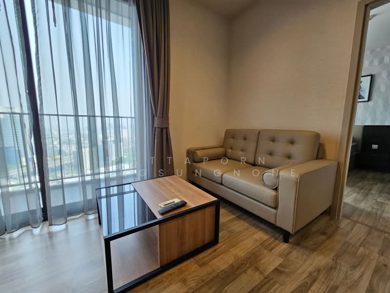 The Line Jatujak-Mochit, Bangkok, Phaholyothin Road, Jom Phon, Chatuchak, Bangkok, 1 Bedroom, 41 sqm, Condo For Sale, by Pattaporn Yongsungnone, 500248006 - DDproperty.com