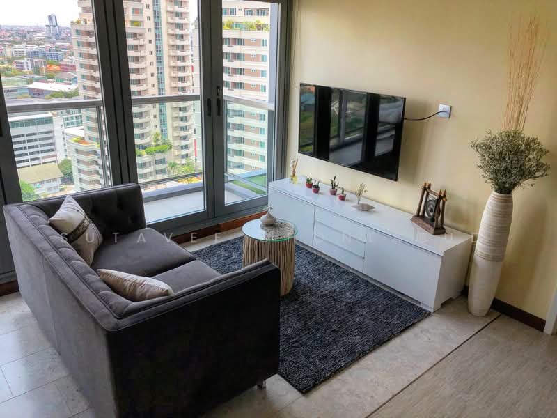 H Sukhumvit 43, Bangkok, 28 Sukhumvit 34 Road, Khlong Tan Nua, Watthana, Bangkok, 1 Bedroom, 44 sqm, Condo For Rent, by Sutavee Chonlabud, 500248024 - DDproperty.com