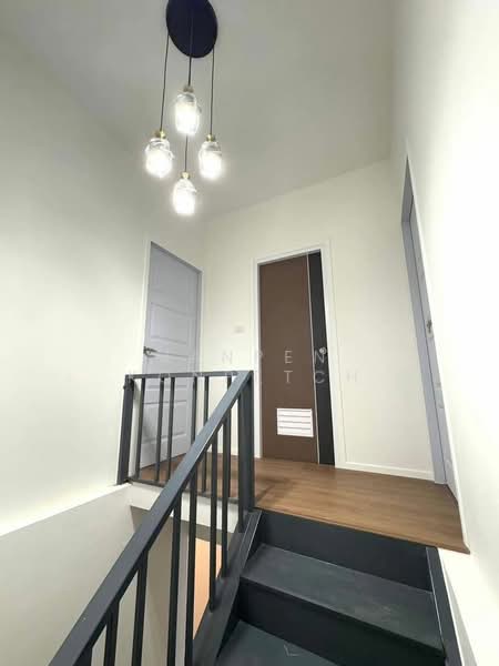 หมู่บ้านเรือนแก้ว เครือสหพัฒน์, ชลบุรี, บึง, ศรีราชา, ชลบุรี, 68 ตร.ม., ทาวน์เฮ้าส์ ขาย, โดย Janpen Konpetch, 500248028 - DDproperty.com