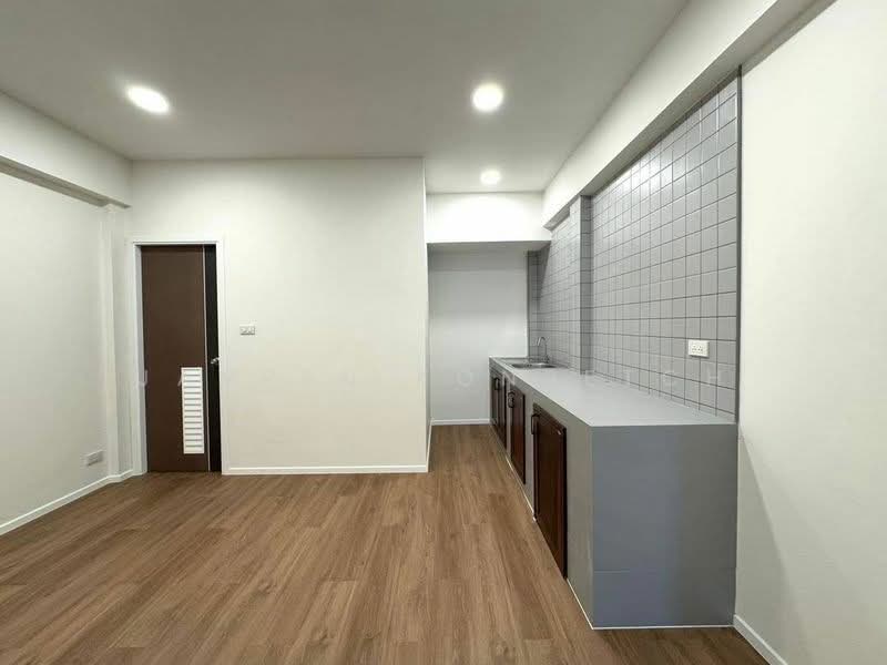 หมู่บ้านเรือนแก้ว เครือสหพัฒน์, Chon Buri (Pattaya), Bueng, Si Racha, Chon Buri (Pattaya), 2 Bedrooms, 68 sqm, Townhouse For Sale, by Janpen Konpetch, 500248028 - DDproperty.com