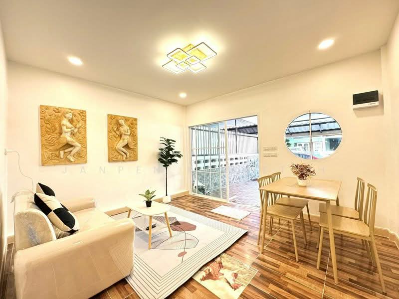 ม.จิตอารีย์ - เครือสหพัฒน์ ซอย ในชาก 23, Chon Buri (Pattaya), Bueng, Si Racha, Chon Buri (Pattaya), 2 Bedrooms, 84 sqm, Townhouse For Sale, by Janpen Konpetch, 500248060 - DDproperty.com