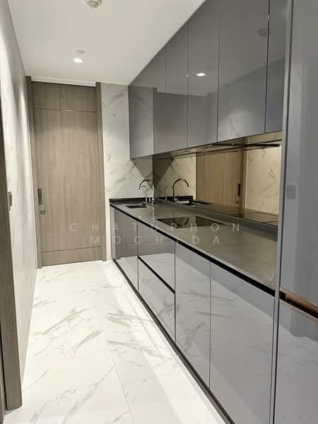 The Estelle Phrom Phong, Bangkok, 131 Soi Sukhumvit 26, Khong Tan, Khlong Toei, Bangkok, 2 Bedrooms, 143 sqm, Condo For Rent, by Chatuphon Mochida, 500248089 - DDproperty.com