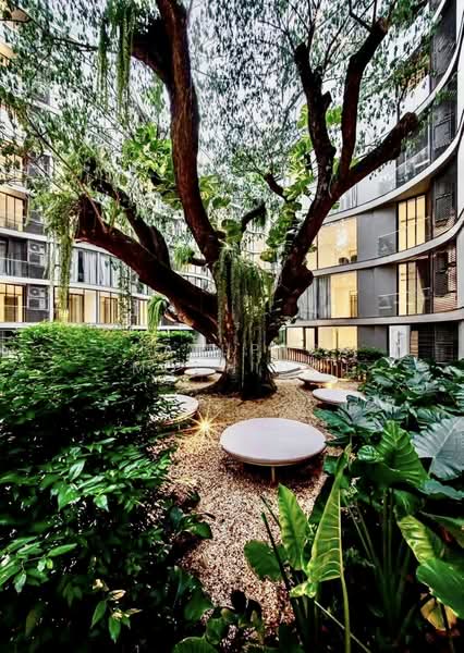 Fynn Asoke, Bangkok, 28 Sukhumvit 10 Alley, Khlong Toei, Khlong Toei, Bangkok, 2 Bedrooms, 48 sqm, Condo For Rent, by Chatuphon Mochida, 500248094 - DDproperty.com