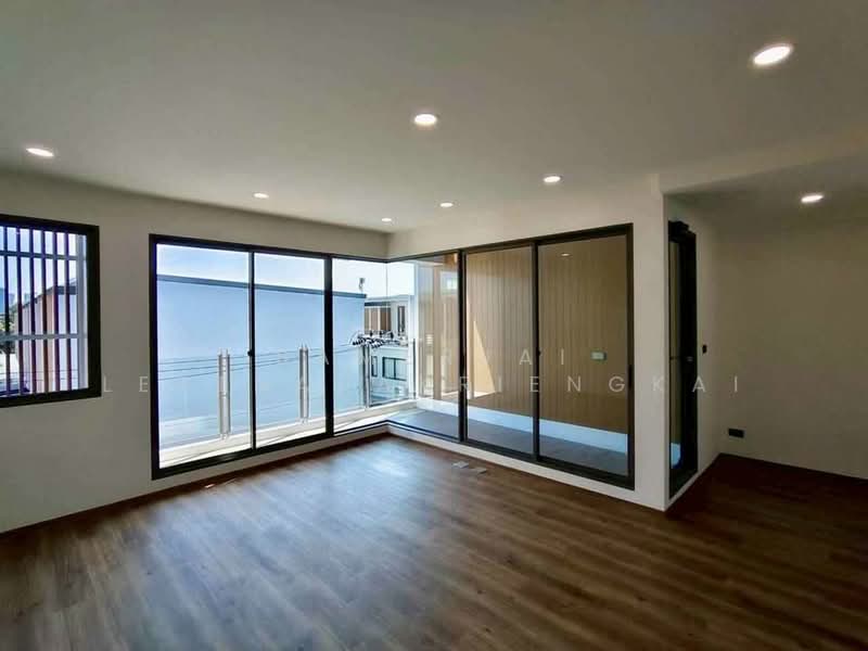 Shizen Phatthanakan 32 : ชิเซน พัฒนาการ 32, กรุงเทพ, ซอยพัฒนาการ 32, สวนหลวง, สวนหลวง, กรุงเทพ, 325 ตร.ม., บ้านเดี่ยว ขาย, โดย Samerjai Lertnapakriengkai, 500248106 - DDproperty.com