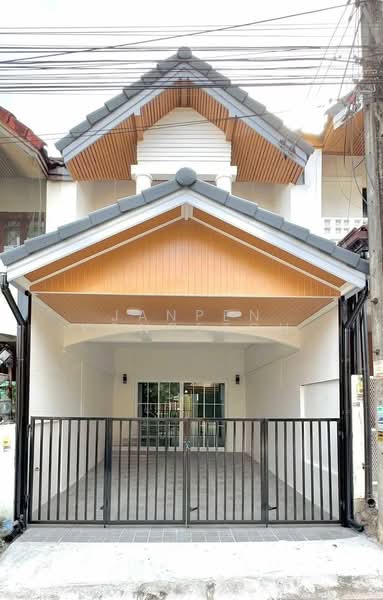 หมู่บ้านศรีราชาปาร์ค-หลังตลาดวรกิจ, Chon Buri (Pattaya), Bueng, Si Racha, Chon Buri (Pattaya), 2 Bedrooms, 72 sqm, Townhouse For Sale, by Janpen Konpetch, 500248117 - DDproperty.com