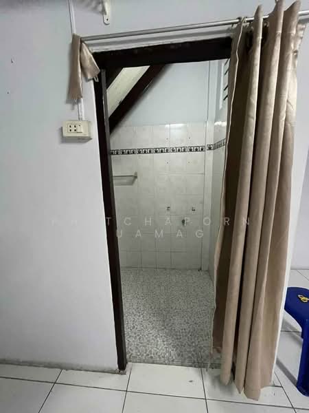 2-BR Townhouse, Bangkok, Wong Sawang, Bang Sue, Bangkok, 2 Bedrooms, 93 sqm, Townhouse For Sale, by Phitchaporn Buamag, 500248121 - DDproperty.com