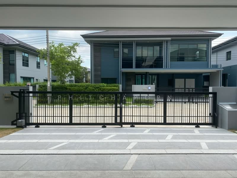 undefined, Bangkok, Hua Mak, Bang Kapi, Bangkok, 4 Bedrooms, 294 sqm, Single Detached House For Rent, by Phitchaporn Buamag, 500248136 - DDproperty.com