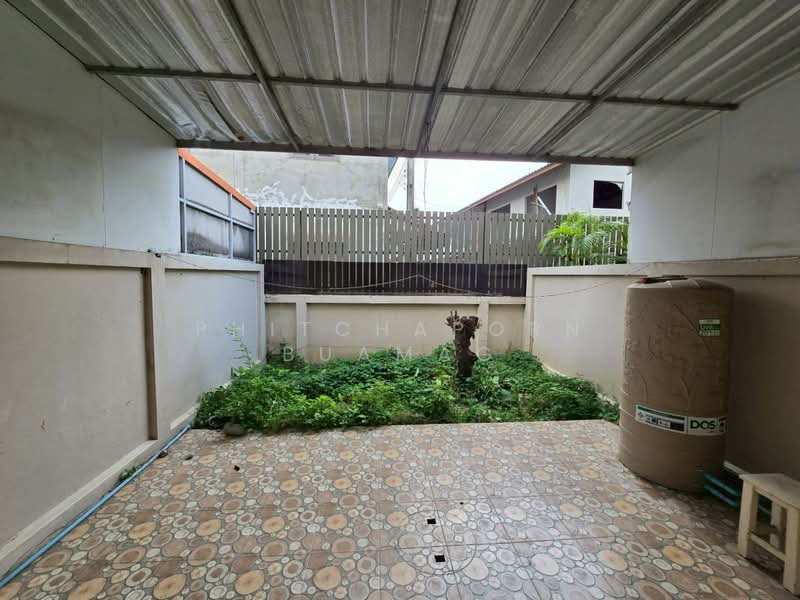 4-BR Townhouse, Bangkok, Khlong Chan, Bang Kapi, Bangkok, 4 Bedrooms, 350 sqm, Townhouse For Rent, by Phitchaporn Buamag, 500248139 - DDproperty.com