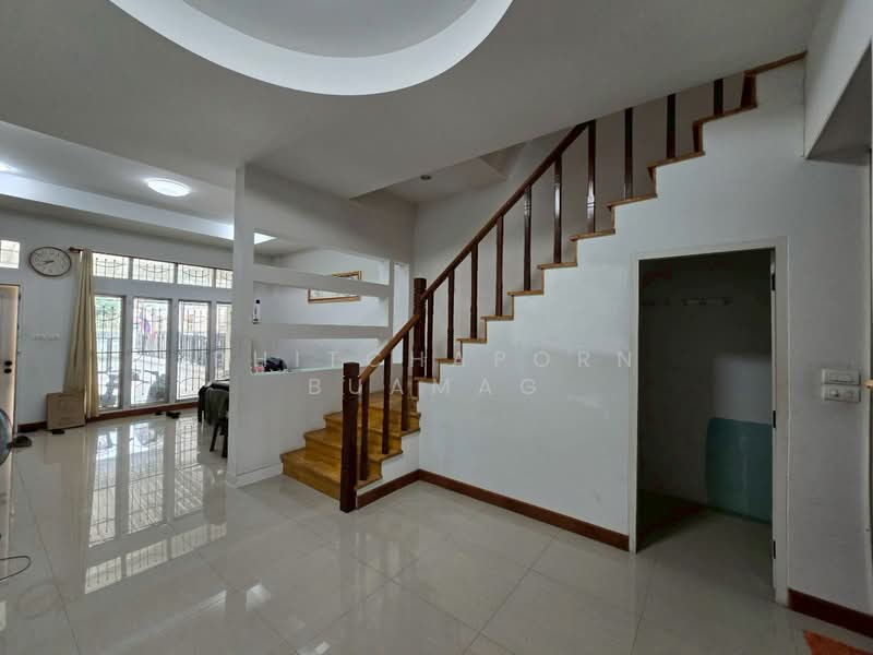 ทาวน์เฮ้าส์ 4-ห้องนอน, กรุงเทพ, คลองจั่น, บางกะปิ, กรุงเทพ, 350 ตร.ม., ทาวน์เฮ้าส์ ให้เช่า, โดย Phitchaporn Buamag, 500248139 - DDproperty.com