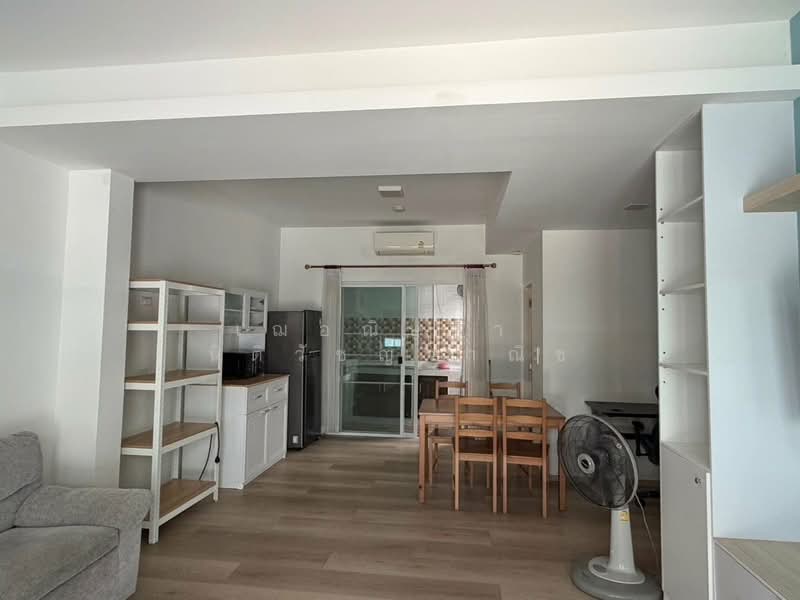 บ้านเช่าประเวศ ใกล้มหาลัยรามคำแหง2 700เมตร บ้านสวยตกแต่งครบน่าอยู่มาก หิ้วกระเป๋าพร้อมอยู่, กรุงเทพ, ดอกไม้, ประเวศ, กรุงเทพ, 160 ตร.ม., ทาวน์เฮ้าส์ ให้เช่า, โดย เฌอณิษฐา นิติวัชญ์วาณิช, 500248168 - DDproperty.com