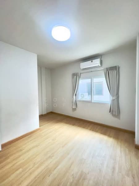 Moobaan Mueang Pracha Hatairat 35, Bangkok, Hatairat Road, Sam Wa Tawan Tok, Khlong Sam Wa, Bangkok, 3 Bedrooms, 21 sqm, Townhouse For Sale, by Connex Property, 500248173 - DDproperty.com