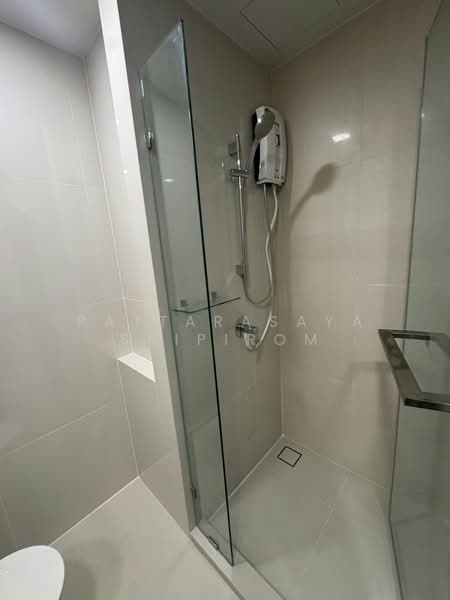 Centric Ratchayothin, Bangkok, 1656 Phahonyothin Rd, Lat Yao, Chatuchak, Bangkok, 1 Bedroom, 42 sqm, Condo For Rent, by Pattarasaya Sripirom, 500248174 - DDproperty.com