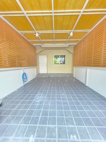 ทาวน์เฮ้าส์รีโนเวท บ้านทรัพย์ดินทอง เทพารักษ์, Samut Prakan, เทพารักษ์, Thepharak, Muang Samut Prakarn, Samut Prakan, 2 Bedrooms, 89 sqm, Townhouse For Sale, by ปุณณภา นารานนทชัย, 500248176 - DDproperty.com