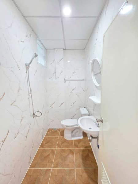 ทาวน์เฮ้าส์รีโนเวท บ้านทรัพย์ดินทอง เทพารักษ์, Samut Prakan, เทพารักษ์, Thepharak, Muang Samut Prakarn, Samut Prakan, 2 Bedrooms, 89 sqm, Townhouse For Sale, by ปุณณภา นารานนทชัย, 500248176 - DDproperty.com