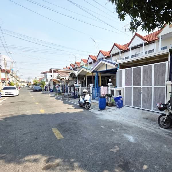 ทาวน์เฮ้าส์รีโนเวท บ้านทรัพย์ดินทอง เทพารักษ์, สมุทรปราการ, เทพารักษ์, เทพารักษ์, เมืองสมุทรปราการ, สมุทรปราการ, 89 ตร.ม., ทาวน์เฮ้าส์ ขาย, โดย ปุณณภา นารานนทชัย, 500248176 - DDproperty.com