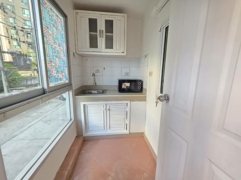 Regent Home 3, Bangkok, 21 Soi Phahon Yothin 57, Anusaowari, Bang Khen, Bangkok, 1 Bedroom, 32 sqm, Condo For Rent, by Line: @KatAgent, 500248194 - DDproperty.com