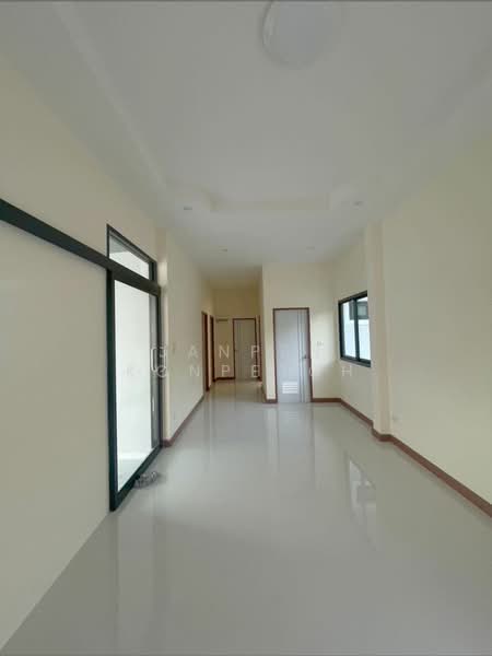 บ้านเดี่ยวทําเลดี 📌พิกัด บึง-ศรีราชา สะดวกสบาย🏠, Chon Buri (Pattaya), Bueng, Si Racha, Chon Buri (Pattaya), 3 Bedrooms, 120 sqm, Single Detached House For Sale, by Janpen Konpetch, 500248205 - DDproperty.com