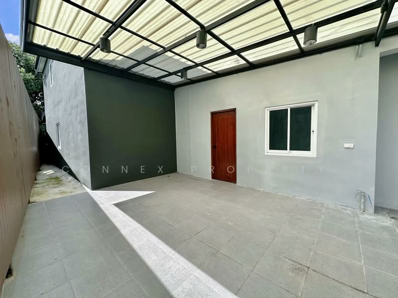 Chat Kaeo Bang Kapi Village, Bangkok, Happyland Road, Khlong Chan, Bang Kapi, Bangkok, 2 Bedrooms, 200 sqm, Townhouse For Sale, by Connex Property, 500248208 - DDproperty.com