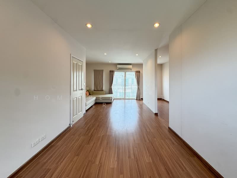 Villette City Pattanakarn 38 : วิลเลต ซิตี้ พัฒนาการ 38, กรุงเทพ, ถนนพัฒนาการ, ประเวศ, ประเวศ, กรุงเทพ, 180 ตร.ม., ทาวน์เฮ้าส์ ขาย, โดย HOME Real Estate Service, 500248217 - DDproperty.com