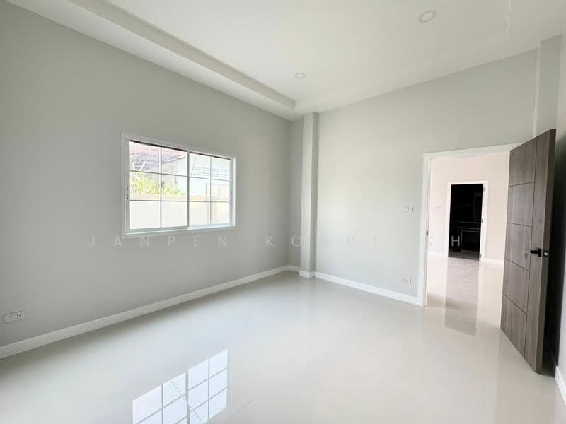 โรงโป๊ะสังกะเปรียว #หนองแขวะ, Chon Buri (Pattaya), Ta Khian Tia, Bang Lamung (Pattaya), Chon Buri (Pattaya), 3 Bedrooms, 240 sqm, Single Detached House For Sale, by Janpen Konpetch, 500248220 - DDproperty.com