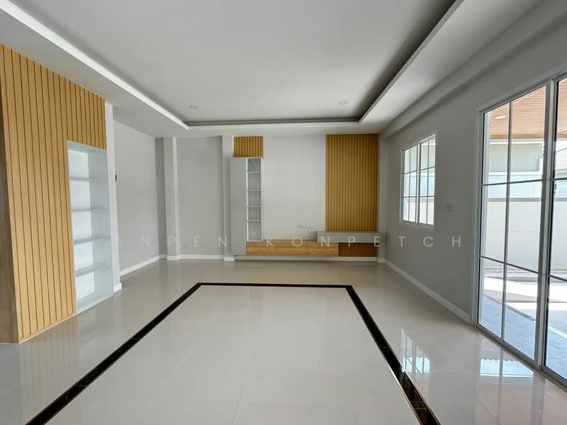 โรงโป๊ะสังกะเปรียว #หนองแขวะ, Chon Buri (Pattaya), Ta Khian Tia, Bang Lamung (Pattaya), Chon Buri (Pattaya), 3 Bedrooms, 240 sqm, Single Detached House For Sale, by Janpen Konpetch, 500248220 - DDproperty.com