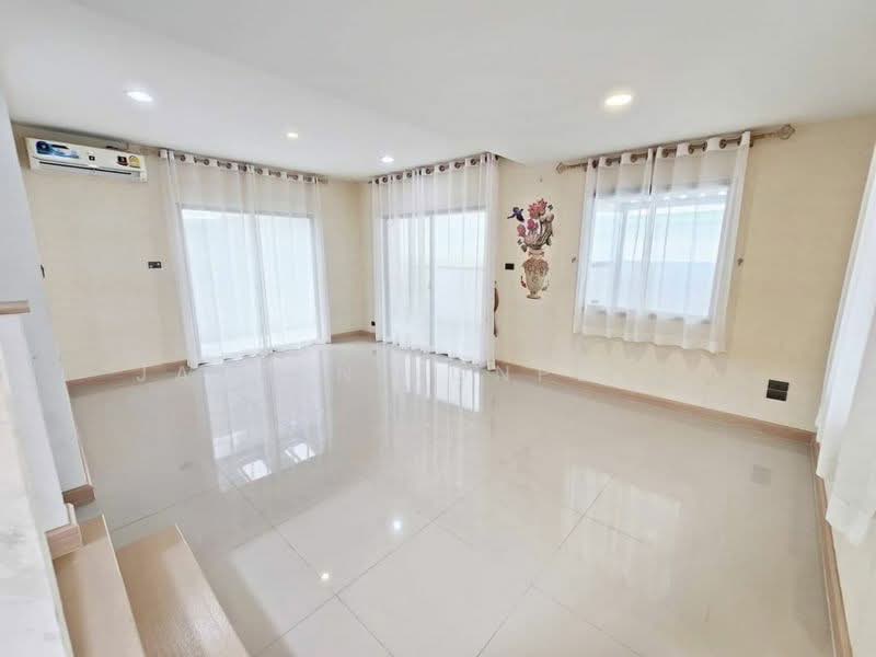 ม.แกรนด์วัลเลย์ บางแสน, Chon Buri (Pattaya), Mhueng, Muang Chon Buri, Chon Buri (Pattaya), 3 Bedrooms, 200 sqm, Single Detached House For Sale, by Janpen Konpetch, 500248241 - DDproperty.com
