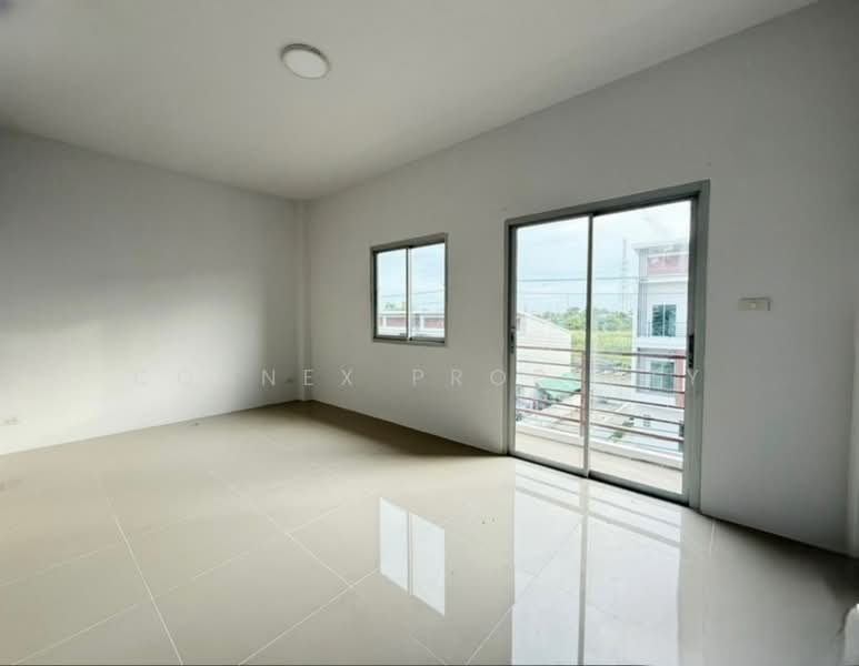Siwarat 11 Village Chaiyapruek, Nonthaburi, Sai Noi, Sai Noi, Nonthaburi, 4 Bedrooms, 180 sqm, Townhouse For Sale, by Connex Property, 500248243 - DDproperty.com