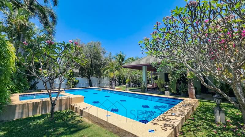 Pool Villa at Coconut Garden 1 Hua Hin Soi 70 for Sale, price 8.8 Million, Prachuap Khiri Khan, Hin Lek Fai, Hua Hin, Prachuap Khiri Khan, 3 Bedrooms, 189 sqm, Single Detached House For Sale, by Chuanpit Tongmanee, 500248255 - DDproperty.com