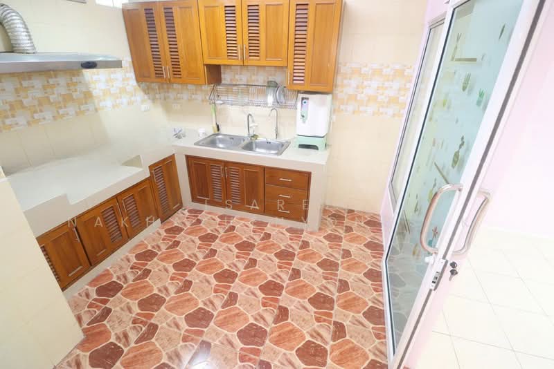 Baan Klang Muang Luzern Sukhumvit, Bangkok, Sukhumvit 77 Road, Suan Luang, Suan Luang, Bangkok, 4 Bedrooms, 172 sqm, Townhouse For Sale, by Isaree Nakhayuenyongsuk, 500248270 - ทาวน์โฮมอ่อนนุช ใกล้รถไฟฟ้า ซีคอนสแควร์ - DDproperty.com