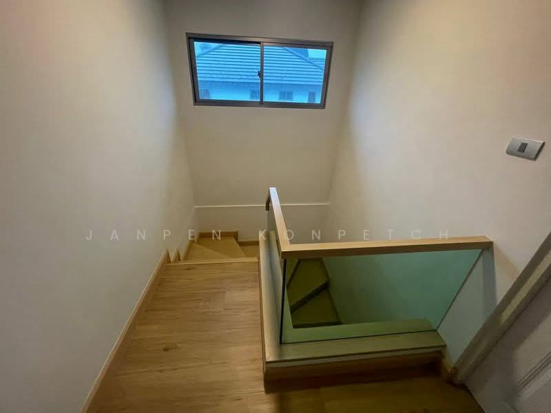 The wather fornt หน้าอ่างเก็บน้ำหนองค้อ, Chon Buri (Pattaya), Nong - Kham, Si Racha, Chon Buri (Pattaya), 4 Bedrooms, 320 sqm, Single Detached House For Sale, by Janpen Konpetch, 500248275 - DDproperty.com