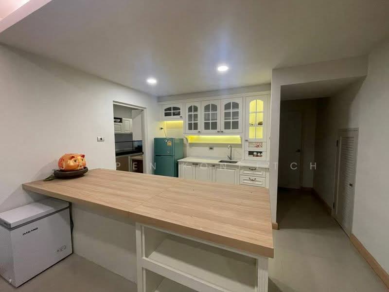 The wather fornt หน้าอ่างเก็บน้ำหนองค้อ, Chon Buri (Pattaya), Nong - Kham, Si Racha, Chon Buri (Pattaya), 4 Bedrooms, 320 sqm, Single Detached House For Sale, by Janpen Konpetch, 500248275 - DDproperty.com