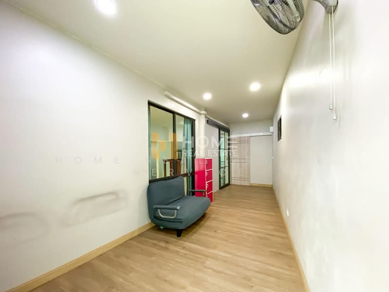 Cherkoon Sathorn-Ratchapruek, Bangkok, Suan Pak Road, Taling Chan, Taling Chan, Bangkok, 4 Bedrooms, 200 sqm, Townhouse For Sale, by HOME Real Estate Service, 500248285 - DDproperty.com