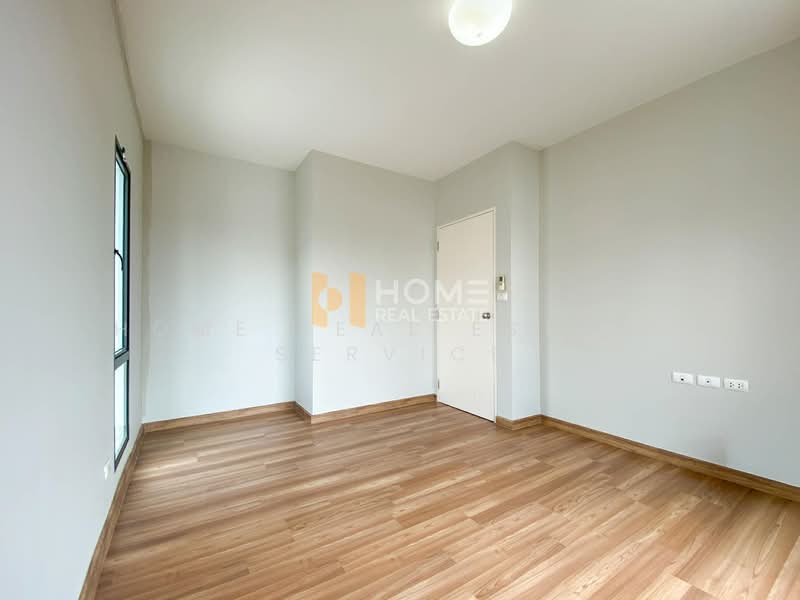 Cherkoon Sathorn-Ratchapruek, Bangkok, Suan Pak Road, Taling Chan, Taling Chan, Bangkok, 4 Bedrooms, 200 sqm, Townhouse For Sale, by HOME Real Estate Service, 500248285 - DDproperty.com