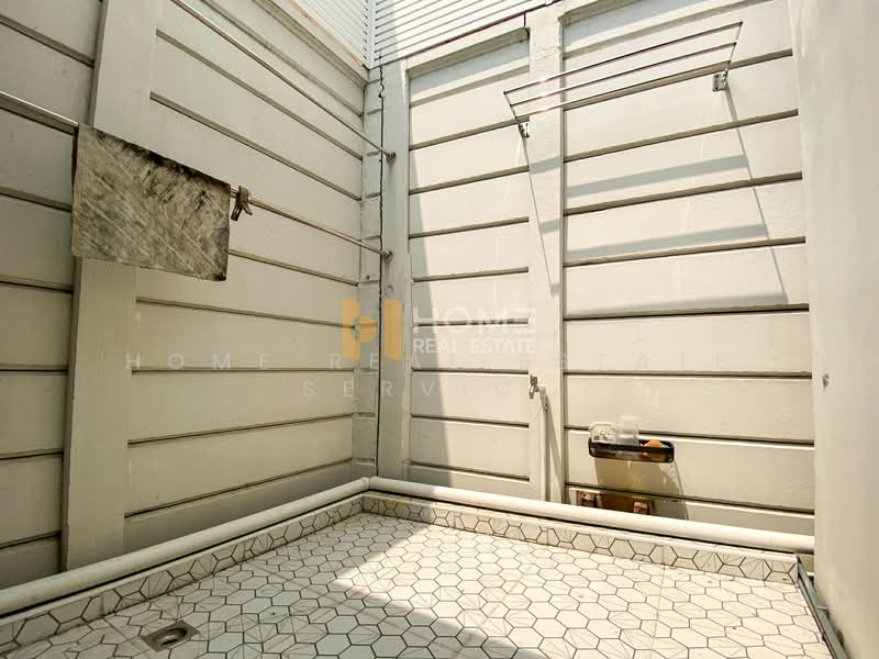 Cherkoon Sathorn-Ratchapruek, Bangkok, Suan Pak Road, Taling Chan, Taling Chan, Bangkok, 4 Bedrooms, 200 sqm, Townhouse For Sale, by HOME Real Estate Service, 500248285 - DDproperty.com