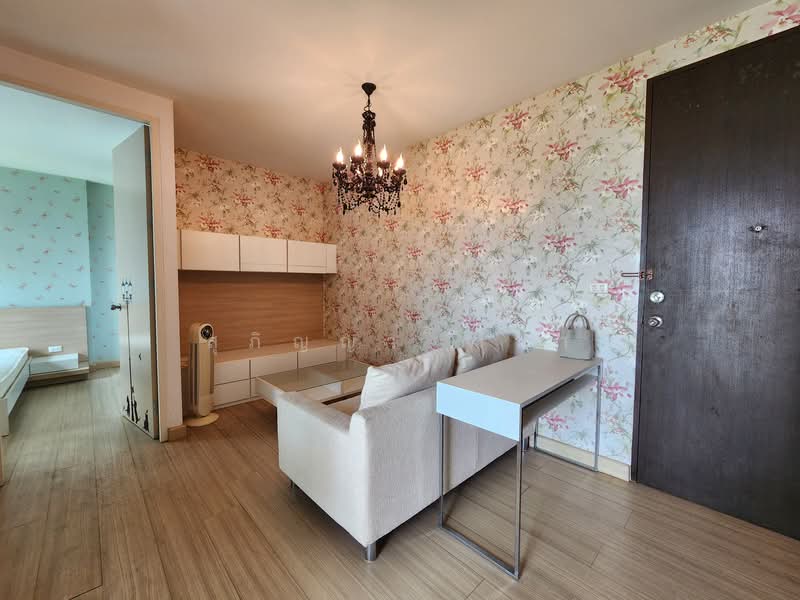 The Parkland Srinakarin, Samut Prakan, 577 Tambon Samrong Nua, Samrong Nua, Muang Samut Prakarn, Samut Prakan, 1 Bedroom, 40 sqm, Condo For Sale, by สุภิญญา จำปา, 500248293 - DDproperty.com