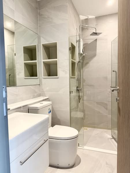 Rhythm Ekkamai Estate, Bangkok, Soi Sukhumvit 63, Khlongtoei Nua, Watthana, Bangkok, 1 Bedroom, 35 sqm, Condo For Rent, by Wanphen Khemprasit, 500248326 - DDproperty.com