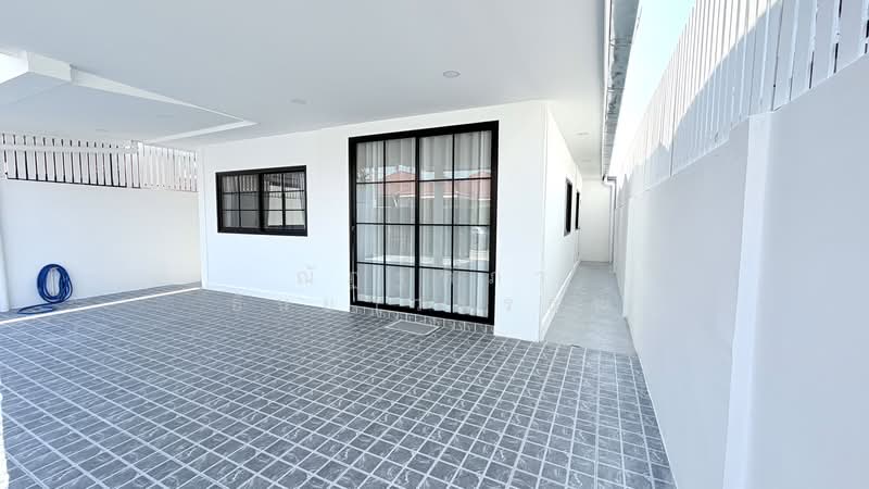 ซอยเนินพลับหวาน เมืองพัทยา อำเภอบางละมุง จังหวัดชลบุรี, ชลบุรี, หนองปรือ, บางละมุง, ชลบุรี, 100 ตร.ม., บ้านเดี่ยว ขาย, โดย ณัฏฐ์ฑิภา ธันยาวรรธณ์, 500248352 - DDproperty.com