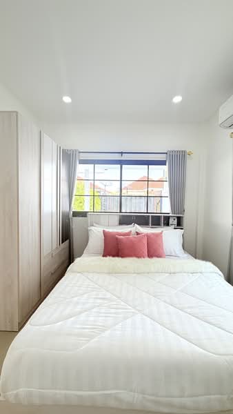 ซอยเนินพลับหวาน เมืองพัทยา อำเภอบางละมุง จังหวัดชลบุรี, Chon Buri (Pattaya), Nong Pru, Bang Lamung (Pattaya), Chon Buri (Pattaya), 2 Bedrooms, 100 sqm, Single Detached House For Sale, by Nattipha Thanyawat, 500248352 - DDproperty.com