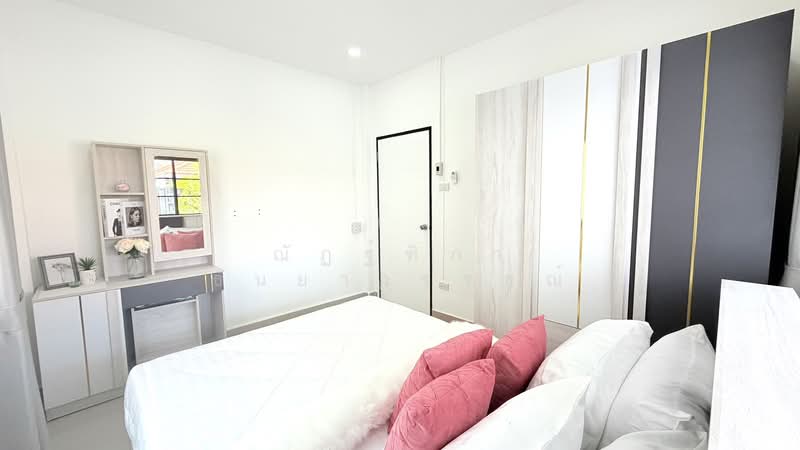 ซอยเนินพลับหวาน เมืองพัทยา อำเภอบางละมุง จังหวัดชลบุรี, Chon Buri (Pattaya), Nong Pru, Bang Lamung (Pattaya), Chon Buri (Pattaya), 2 Bedrooms, 100 sqm, Single Detached House For Sale, by Nattipha Thanyawat, 500248352 - DDproperty.com