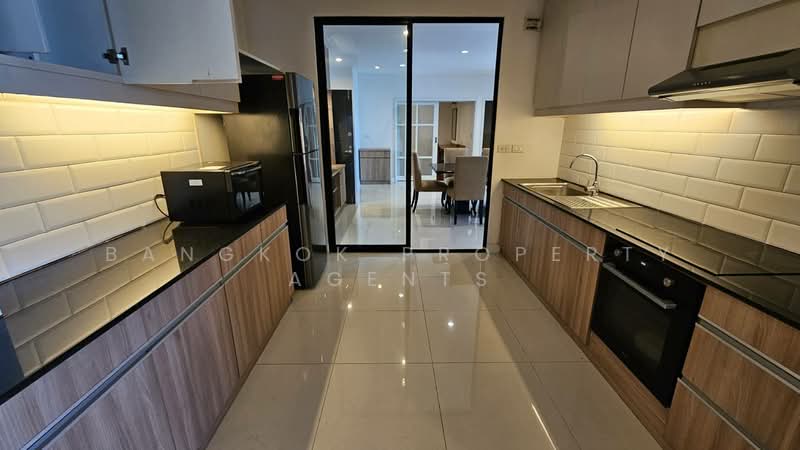 Baan Thai Living Ekkamai, Bangkok, 40 Soi Pridi Banomyong 31, Khlong Tan Nua, Watthana, Bangkok, 3 Bedrooms, 171 sqm, Condo For Rent, by BANGKOK PROPERTY AGENTS, 500248355 - DDproperty.com
