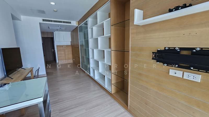 Noble Remix, Bangkok, 772 Soi Sukhumvit 36, Sukhumvit Road, Khong Tan, Khlong Toei, Bangkok, 1 Bedroom, 44 sqm, Condo For Rent, by BANGKOK PROPERTY AGENTS, 500248373 - DDproperty.com