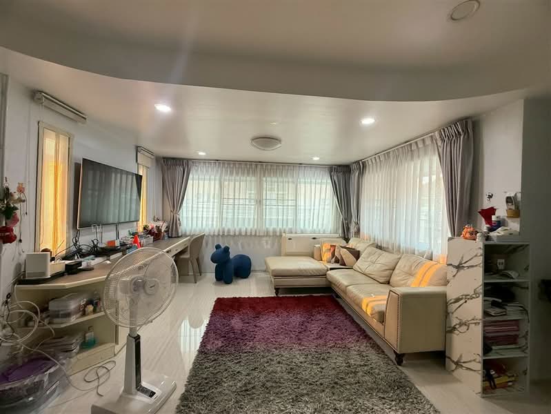 บ้านรัชดา 2 ลาดพร้าว 80 ( Baan Ratchada 2 Ladprao 80 ), กรุงเทพ, ถนนลาดพร้าว, วังทองหลาง, วังทองหลาง, กรุงเทพ, 300 ตร.ม., บ้านเดี่ยว ขาย, โดย คุณ วนิดา แสนทวีสุข (นิ), 500248380 - DDproperty.com