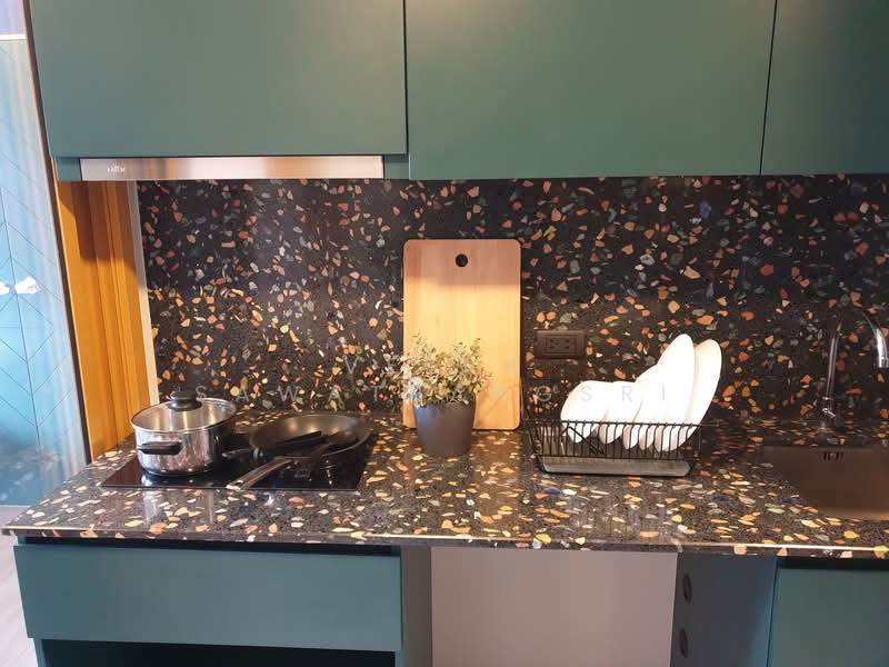 The Base Sukhumvit 50, Bangkok, Soi Roem Charoen 1, Sukhumvit 50 Road, Phra Kanong, Khlong Toei, Bangkok, Studio, 26 sqm, Condo For Sale, by Veera Sawatrangsri, 500248394 - DDproperty.com