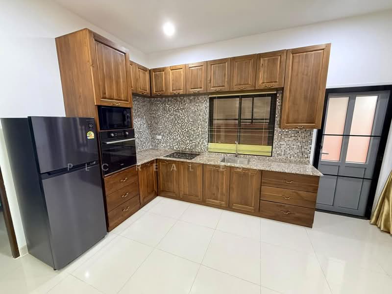 3 Bedroom House for Sale in Huai Yai Pattaya, Chon Buri (Pattaya), Bang Lamung, Bang Lamung (Pattaya), Chon Buri (Pattaya), 3 Bedrooms, 130 sqm, Single Detached House For Sale, by PLC real estate, 500248401 - DDproperty.com