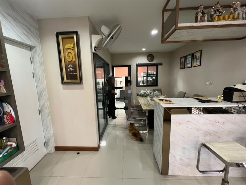 เดอะ ลอฟท์ บาย ไอ-เซน (The Loft by I-ZEN) นาคนิวาส48 แยก14, กรุงเทพ, ถนนลาดพร้าว, ลาดพร้าว, ลาดพร้าว, กรุงเทพ, 200 ตร.ม., ทาวน์เฮ้าส์ ขาย, โดย คุณ รตนพร ตะโส (มาย), 500248402 - DDproperty.com