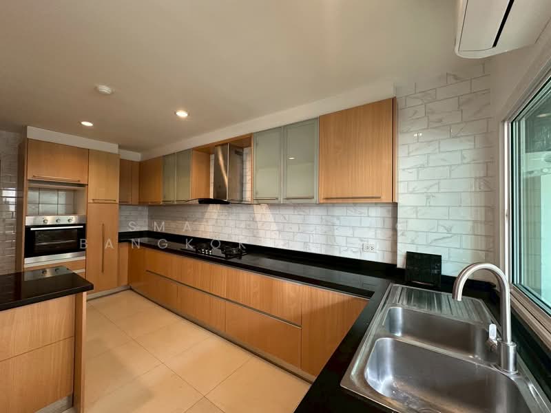 Hawaii Tower, Bangkok, Soi Sukhumvit 23, Khlongtoei Nua, Watthana, Bangkok, 3 Bedrooms, 330 sqm, Condo For Rent, by Smart Living Bangkok Co.,Ltd., 500248417 - DDproperty.com