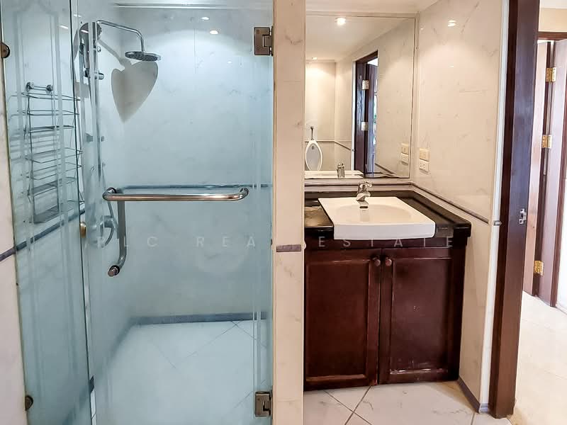 Jomtien Complex Condotel : จอมเทียน คอมเพล็กซ์ คอนโดเทล, ชลบุรี, 414 ทัพพระยา, หนองปรือ, บางละมุง, ชลบุรี, 122 ตร.ม., คอนโด ขาย, โดย PLC Real Estate, 500248420 - DDproperty.com